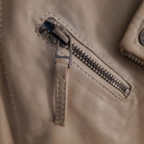 Genuine Leather XL Leather Jacket - Picture 7 of 10